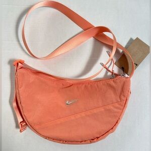 New! Nike Aura Crescent Crossbody Bag 4L Apricot Agate